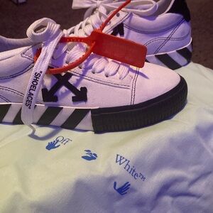 Shoes, Brand- Off whites, Size-36, Color White and Black.